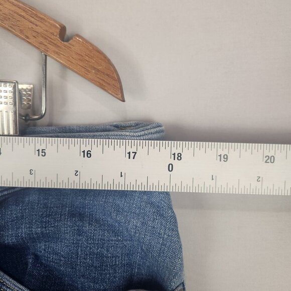 Levi Classic Bootcut Women's 33 Mid Rise Light Wash Stretch Denim Blue Pants - Picture 3 of 8